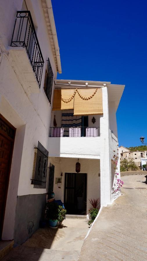 Casa Amigos Sorvilan - La Almendra Ngoại thất bức ảnh