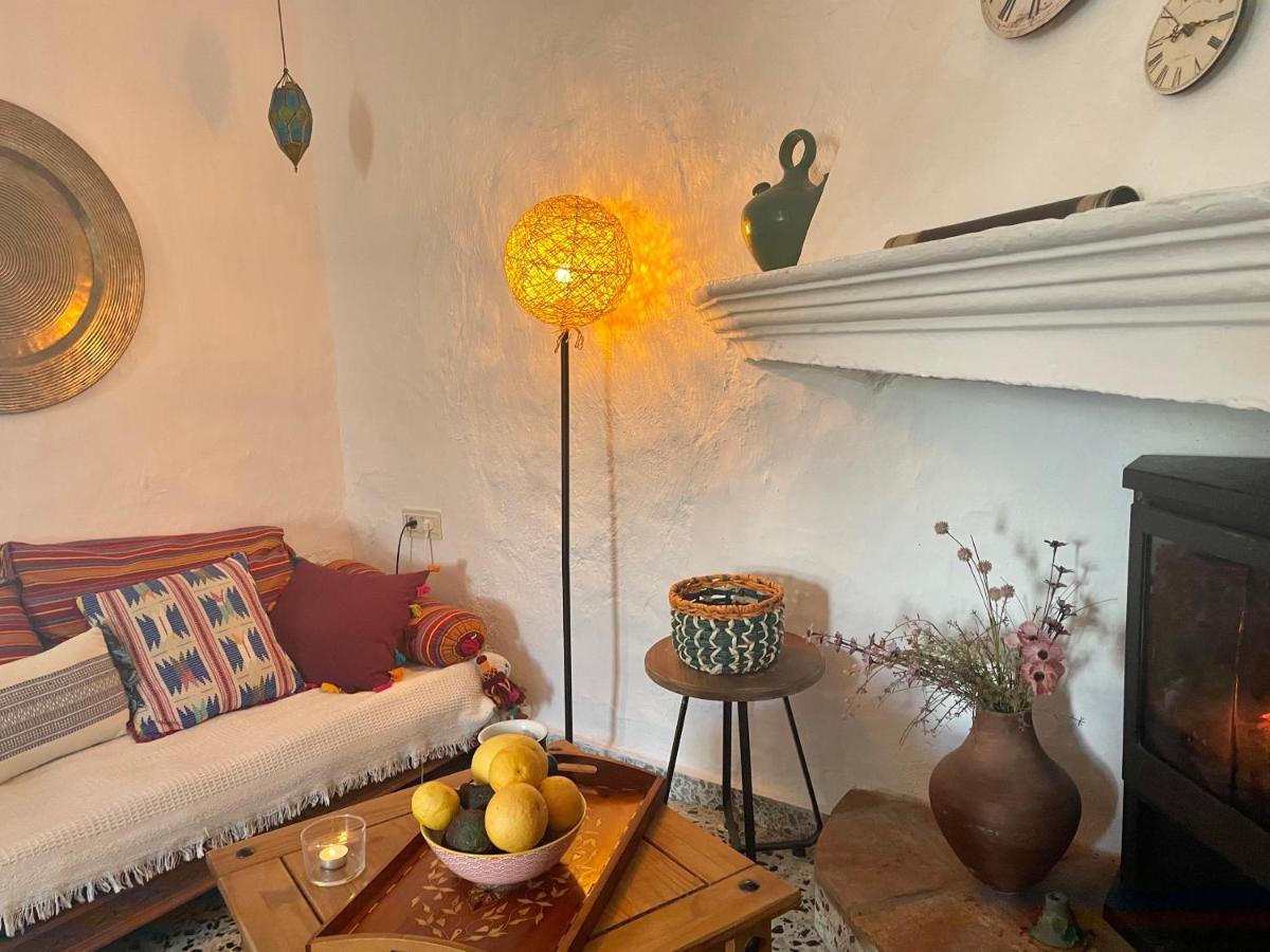 Casa Amigos Sorvilan - La Almendra Ngoại thất bức ảnh